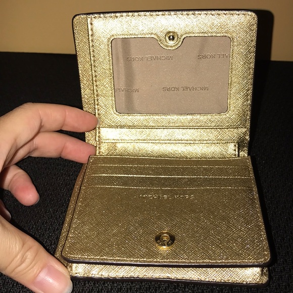 Michael Kors Gold Wallet - Picture 5 of 8